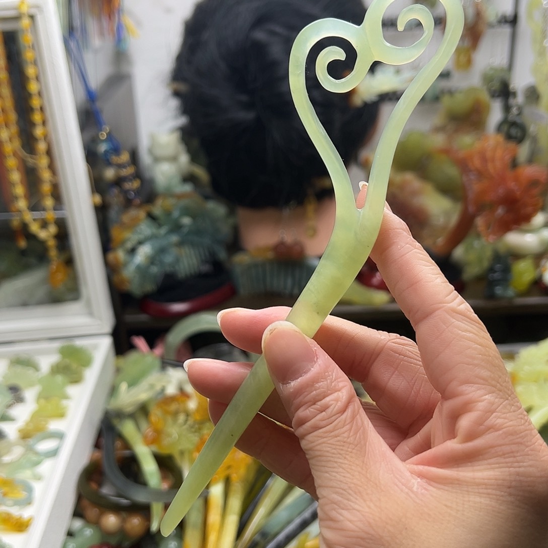蛇纹石玉发饰合金