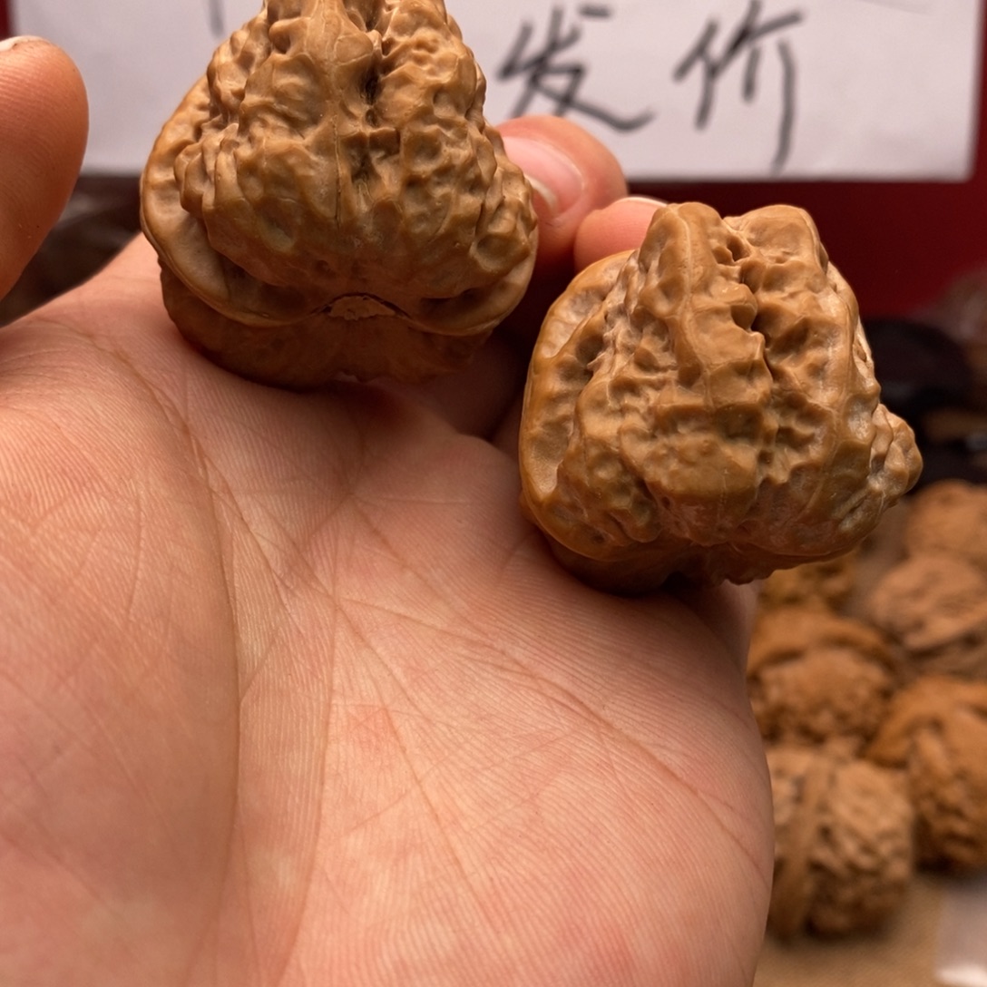 H***G文玩核桃吊坠文玩核桃手把件蛤蟆头