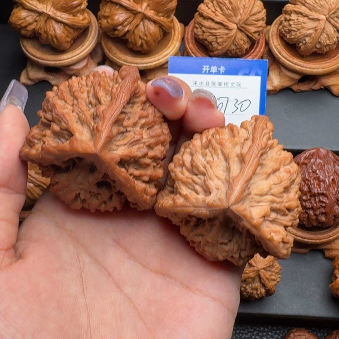把件文玩核桃官帽三棱，全品，48