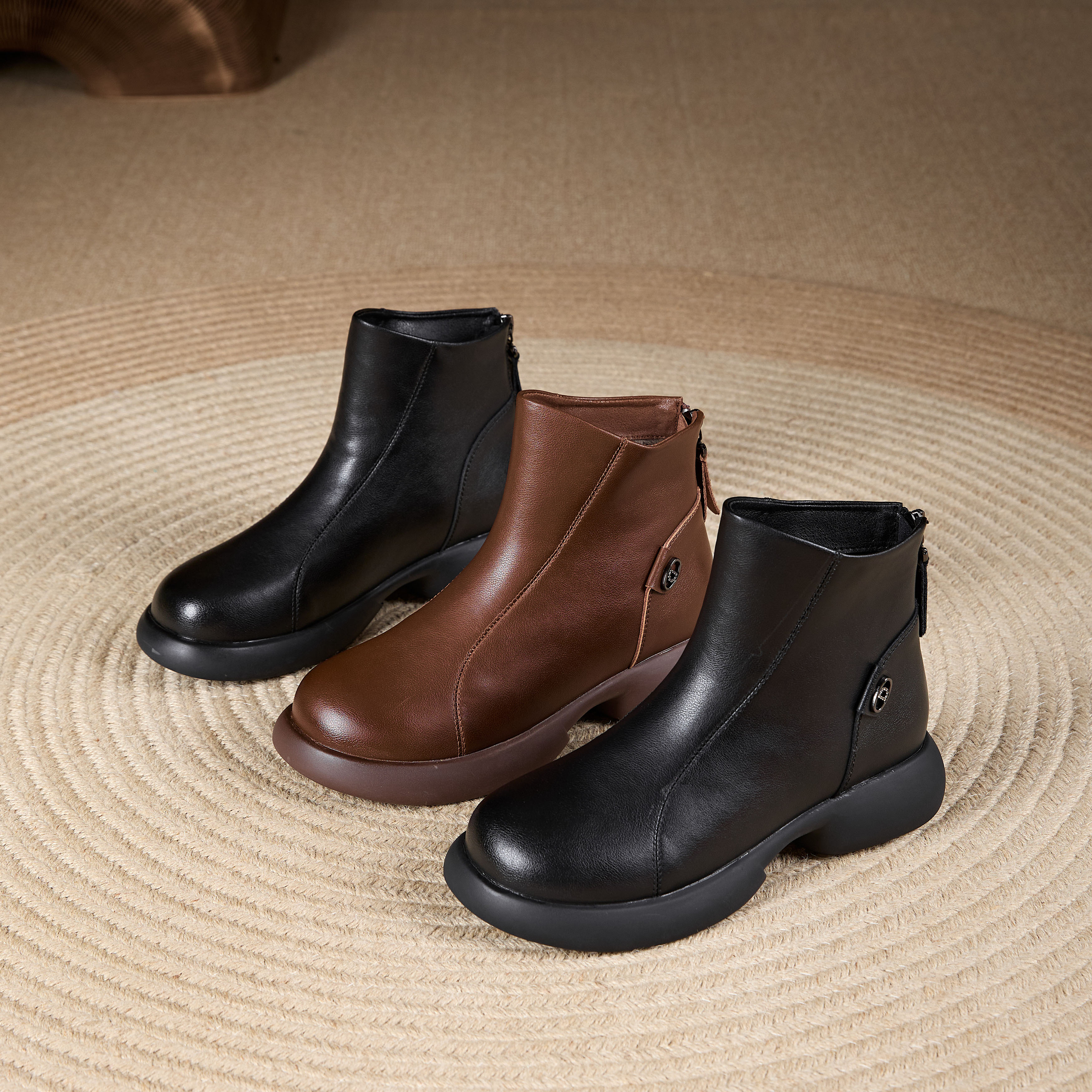 百搭休闲侧拉链马丁靴女时尚软底保暖冬季秋冬低跟