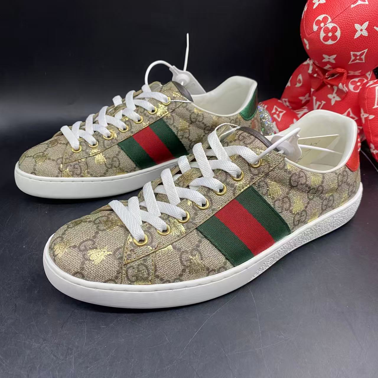 95新 GUCCI/古驰 棕老花烫金蜜蜂休闲时尚板鞋40.5欧码kke432