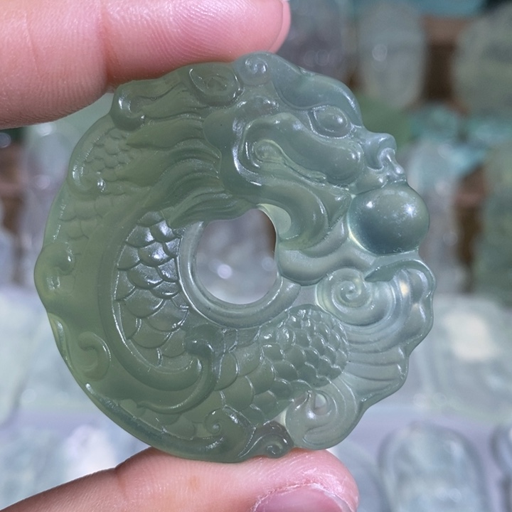 岫玉吊坠未镶嵌吊坠