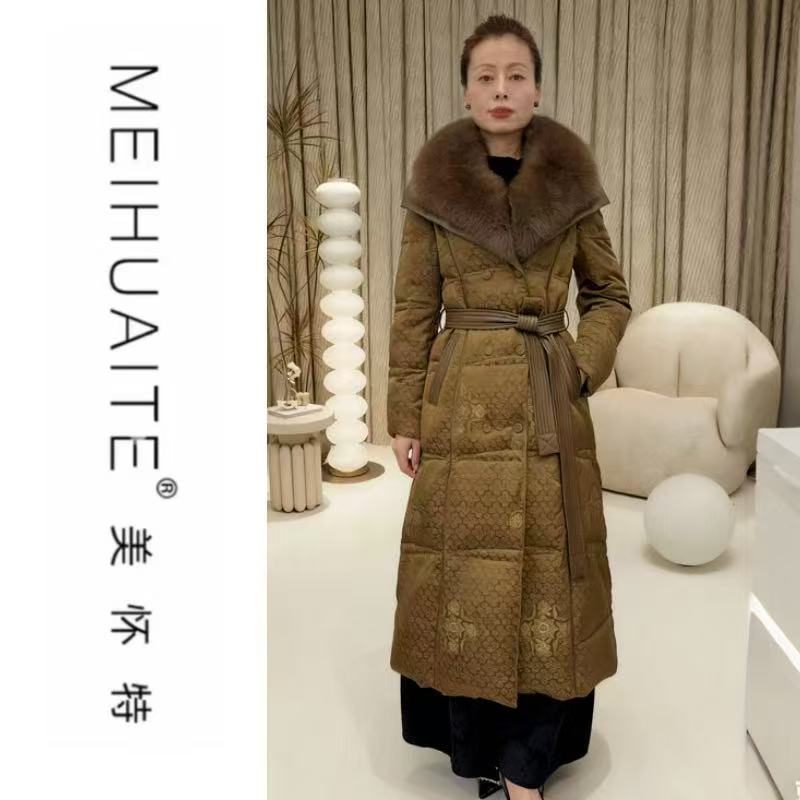 MEIHUAITE/美怀特2025新款香云纱鹅绒服长款保暖加厚时尚大毛领
