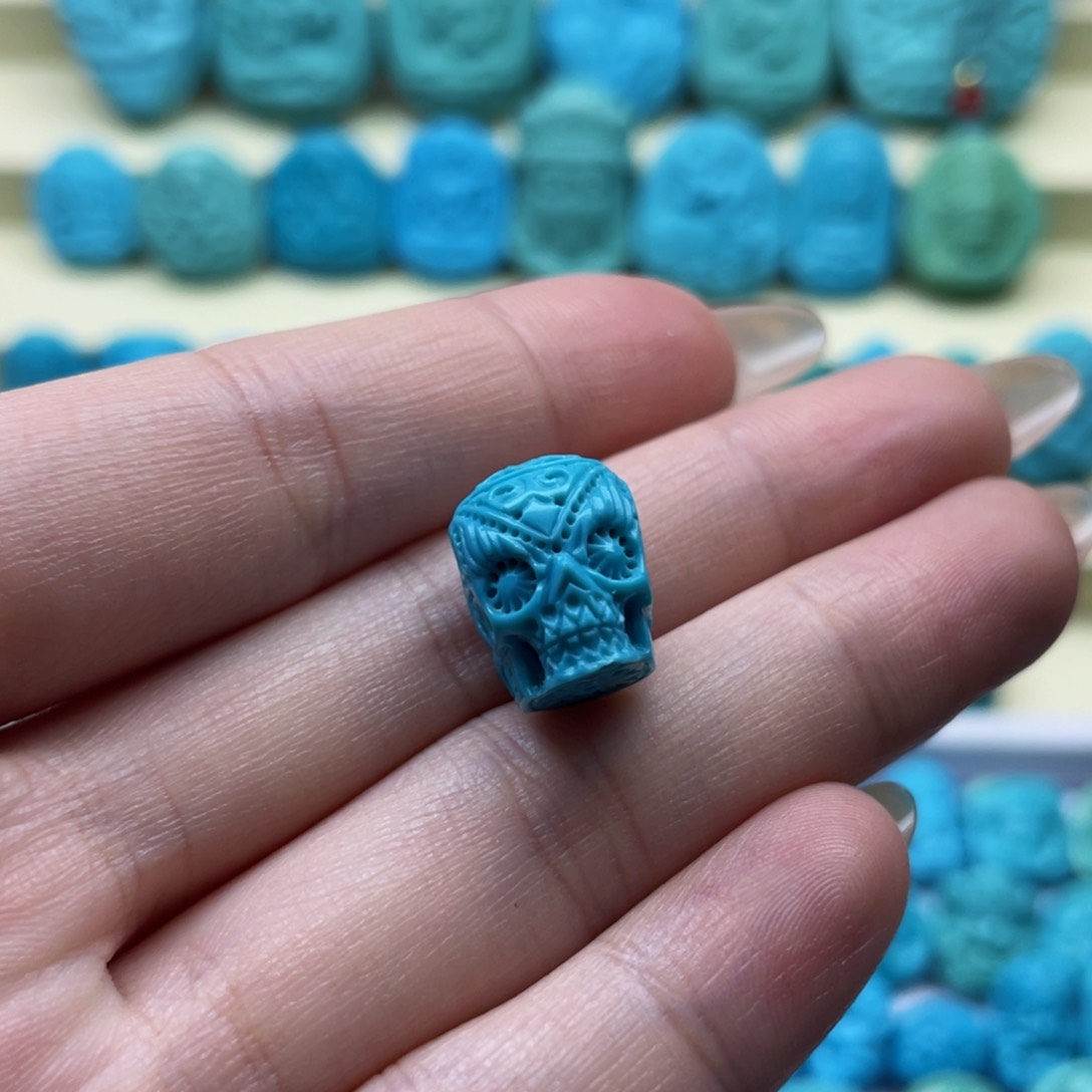 绿松石雕刻未镶嵌