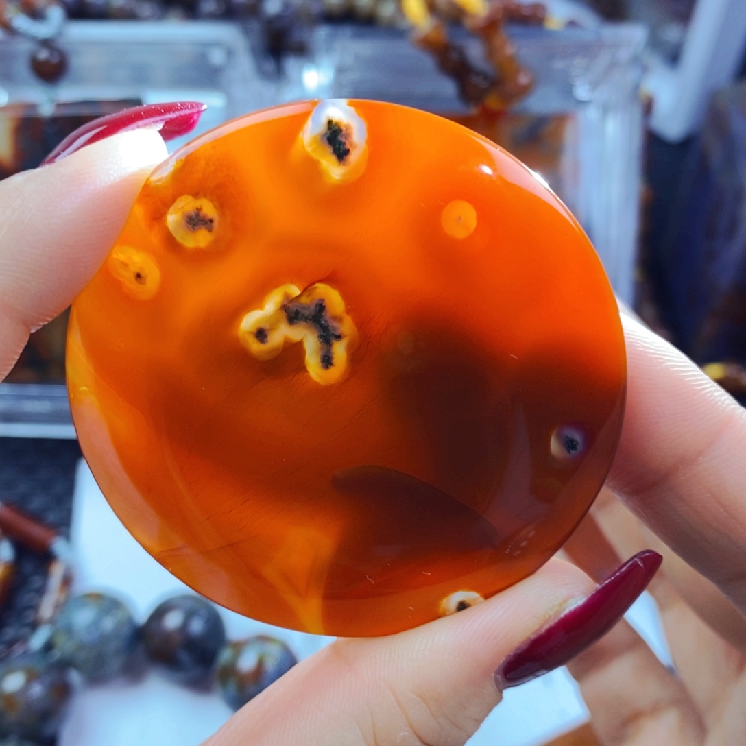 玛瑙/玉髓颈饰未镶嵌