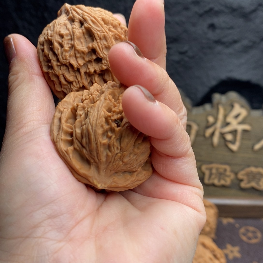 吊坠桃核三**总涿鹿南将石