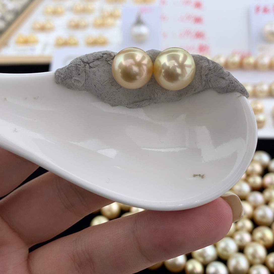 海水珍珠裸珠11-12mm金珠对珠福利不退换