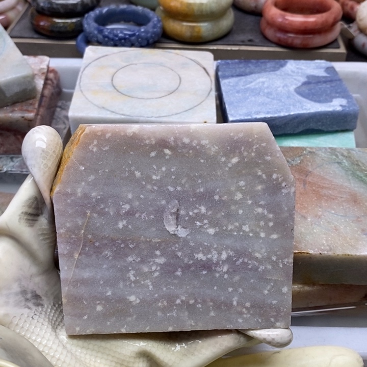 石英岩玉未镶嵌定制无裂不退换大米粥紫定制无裂不退换