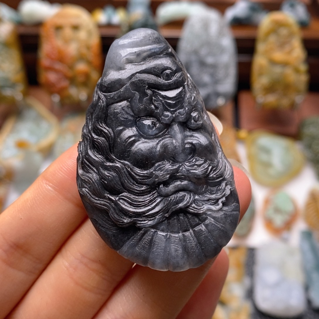 定制翡翠未镶嵌翡翠