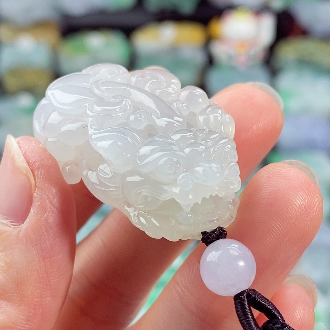 颈饰未镶嵌翡翠天然
