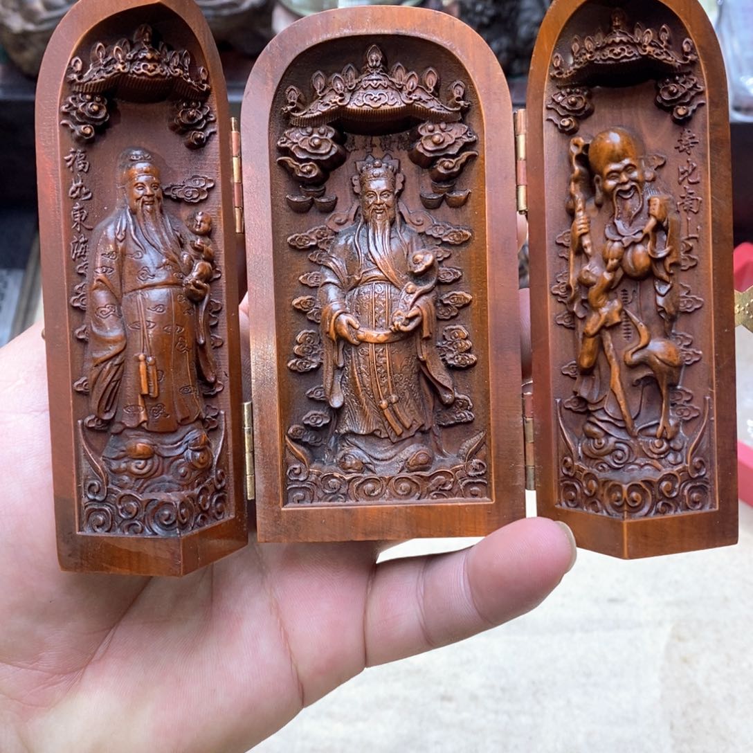 大叶紫檀（黑酸枝木类）