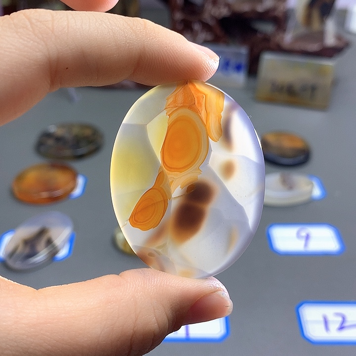 未镶嵌颈饰玛瑙/玉髓