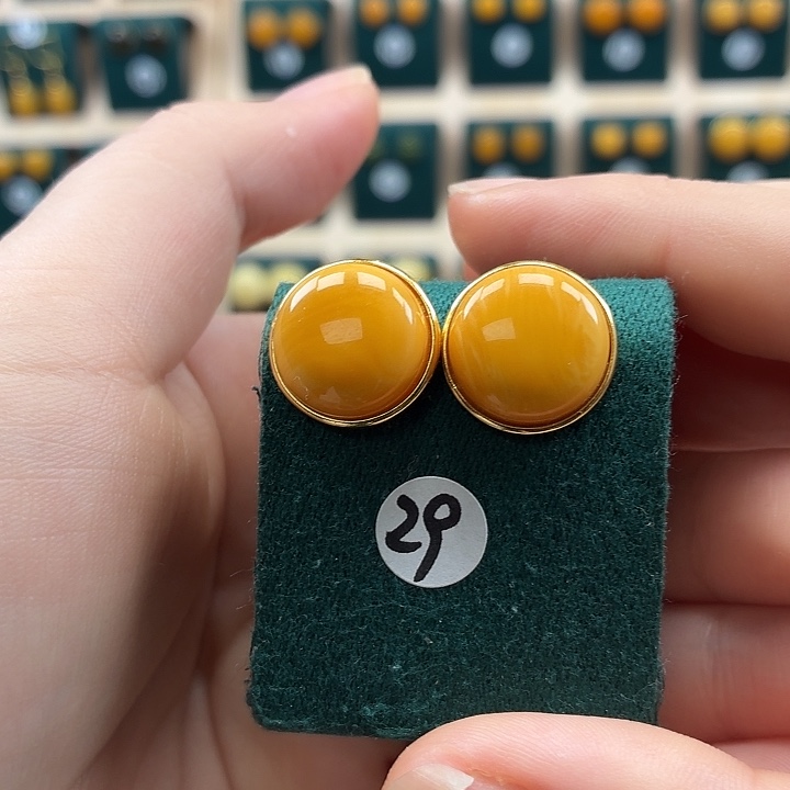 琥珀银S925镶嵌耳饰