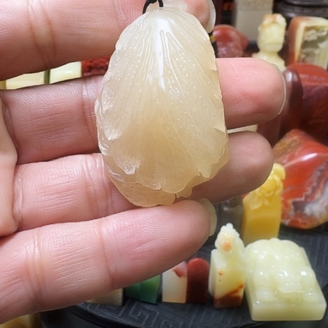 寿山石荔枝冻石白菜