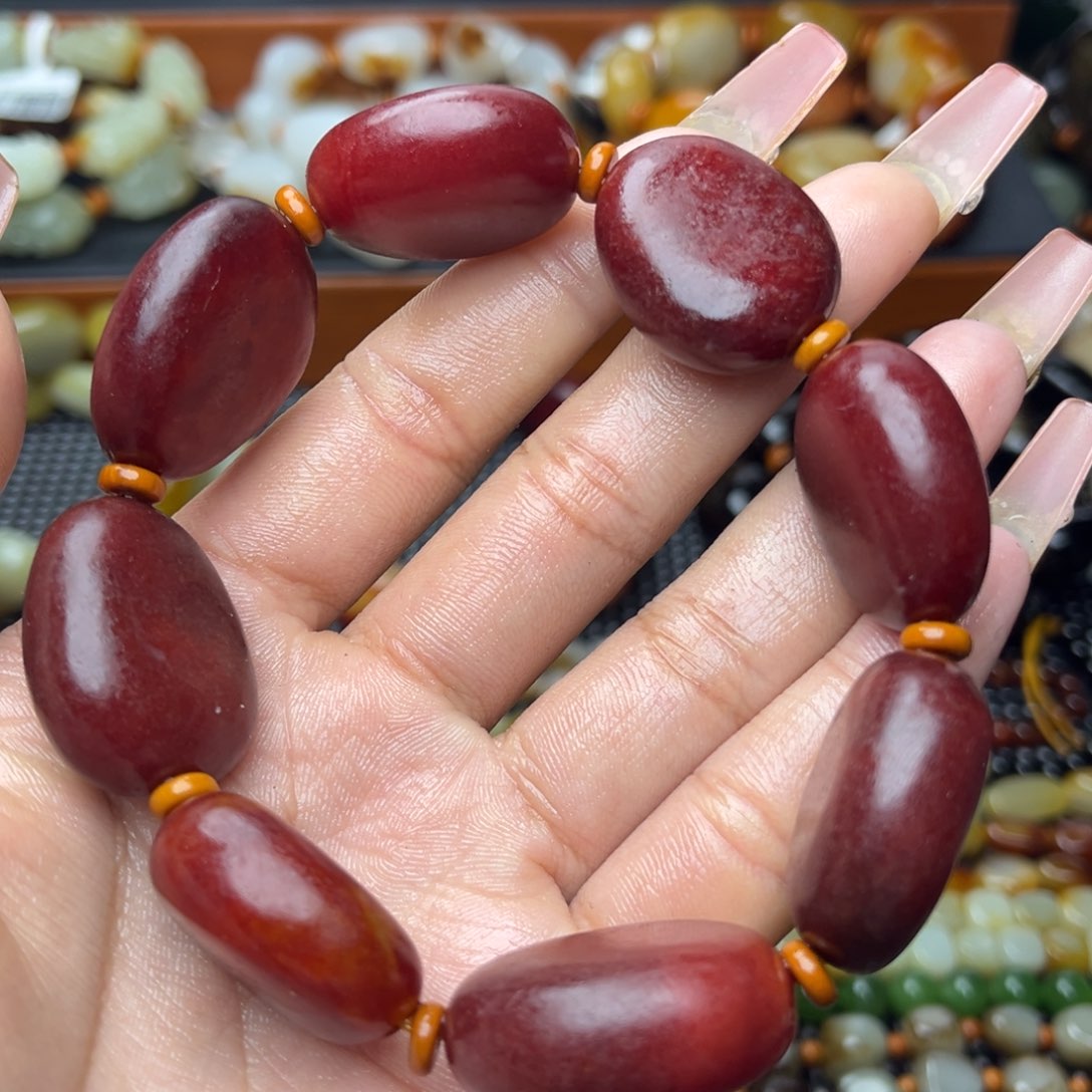 手串未镶嵌和田玉笑***）