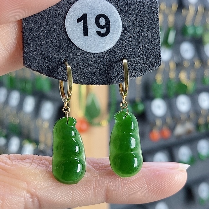 和田玉耳饰18K金镶嵌