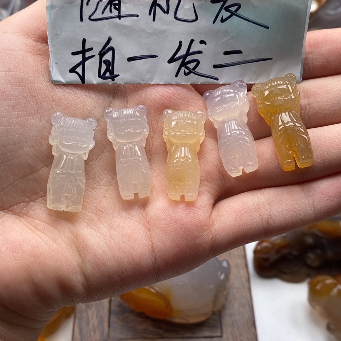 玛瑙/玉髓未镶嵌颈饰