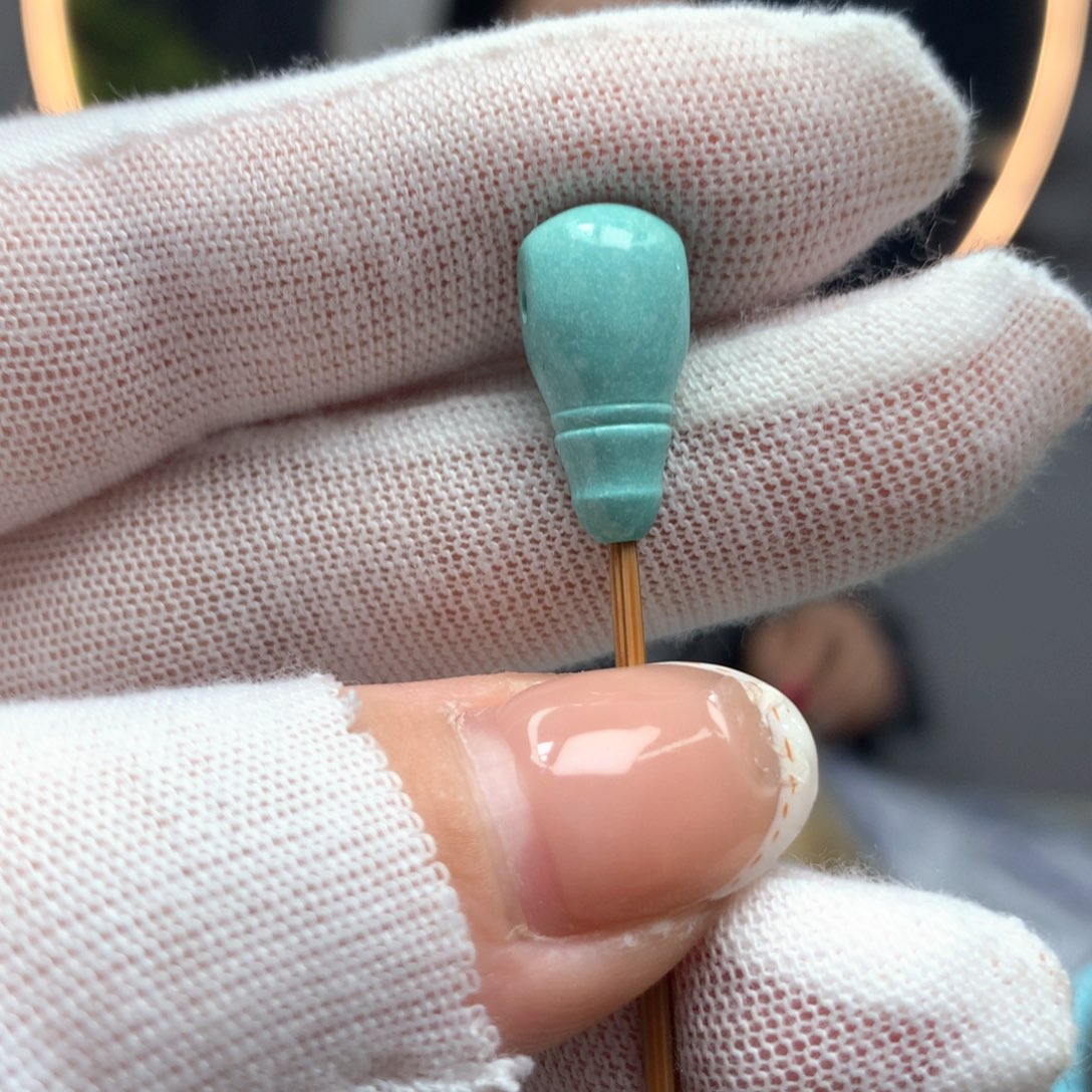 绿松石未镶嵌挂件