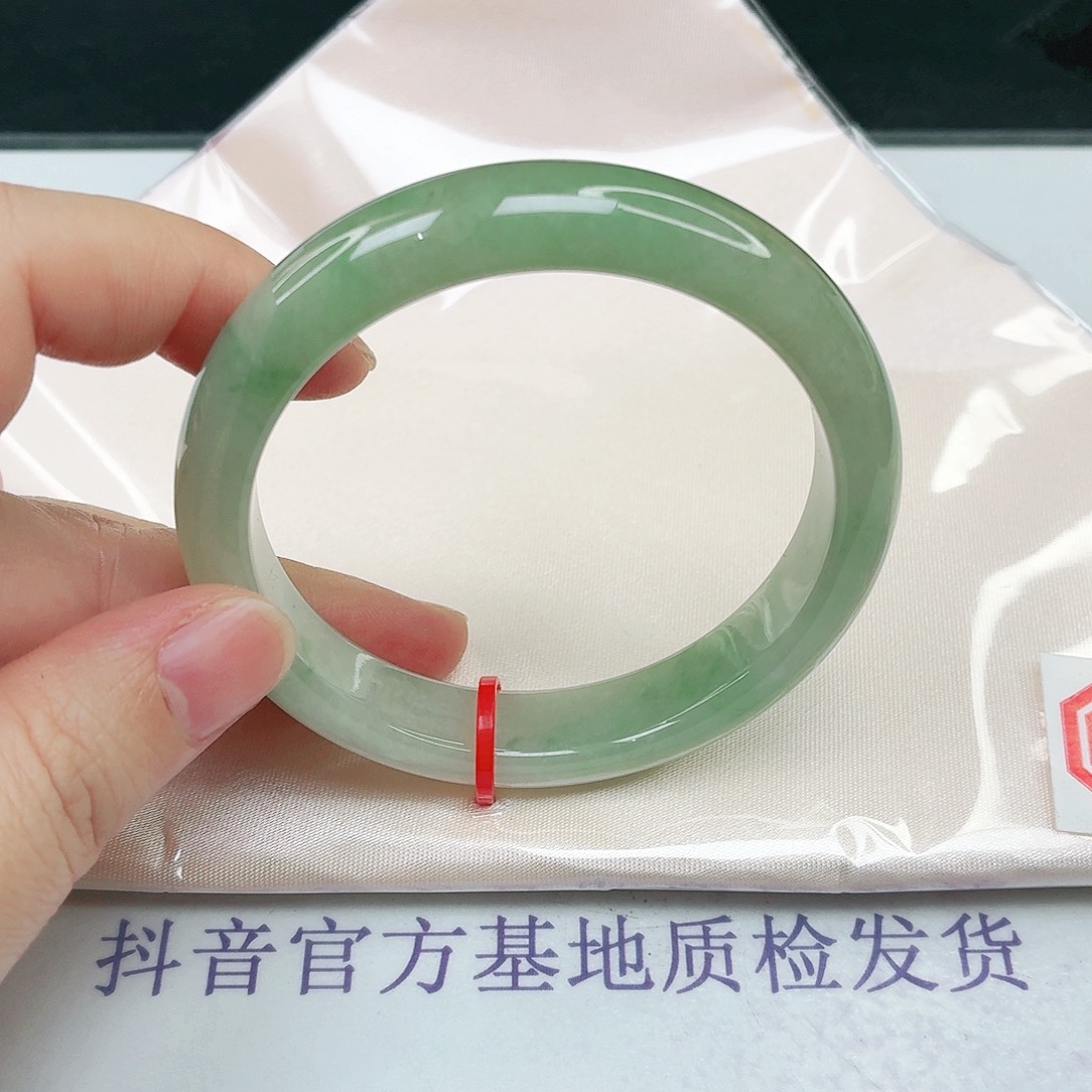 未镶嵌手镯翡翠580