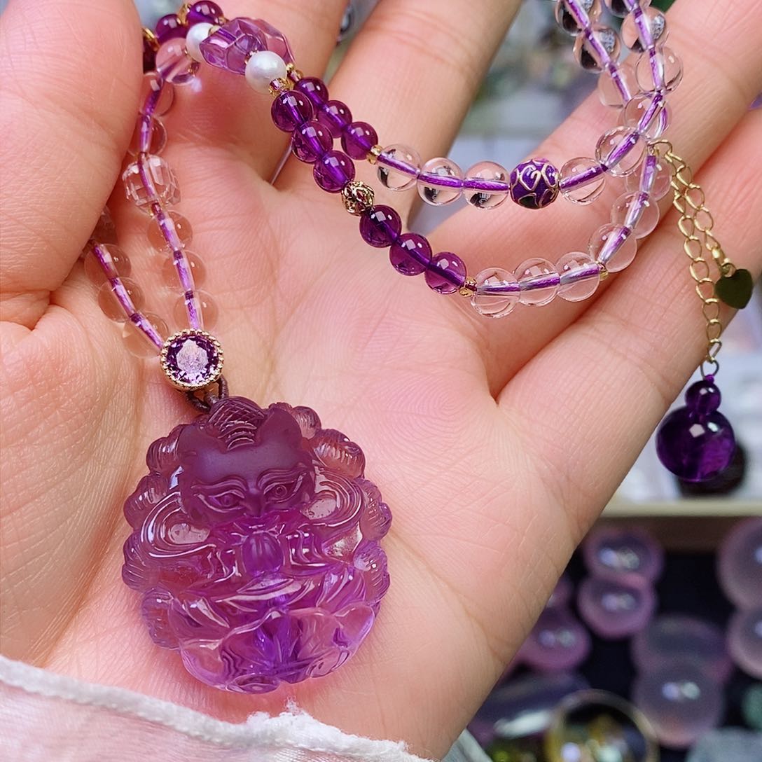 水晶吊坠(赠链)未镶嵌