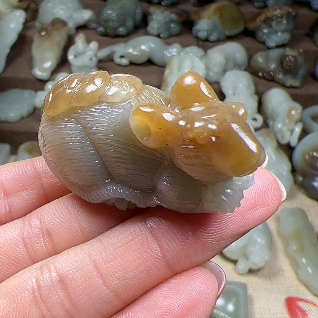 和田玉挂件未镶嵌