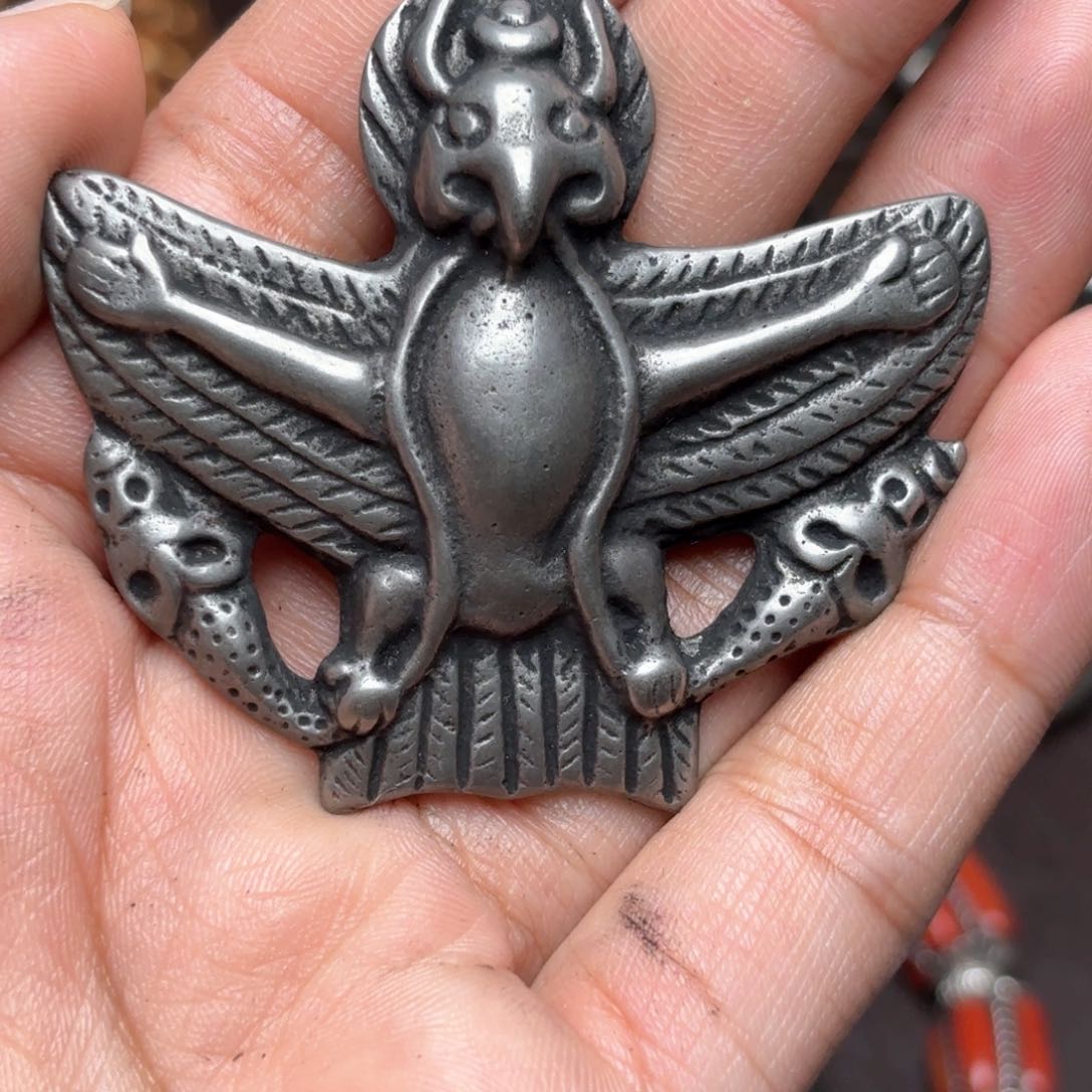 铜星月菩提吊坠项链