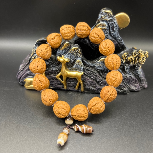 文玩核桃手串精选桃心野生核桃小秋子