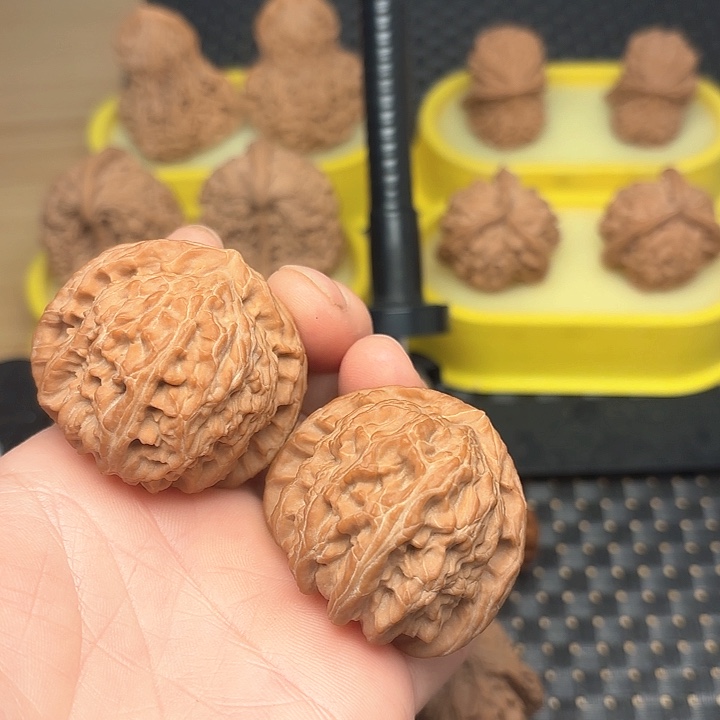 桃核吊坠鼎***·文玩核桃