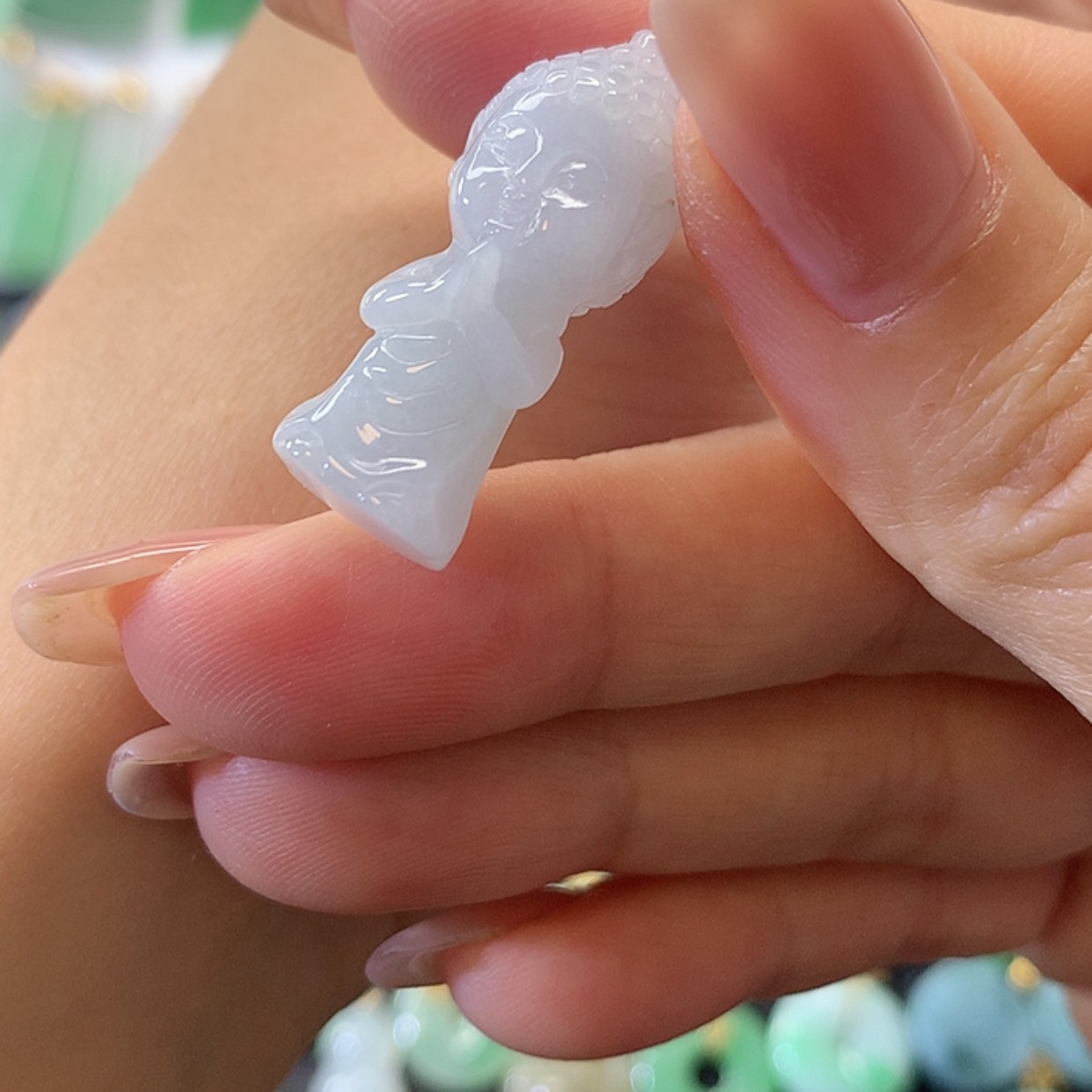 【闪购商品】翡翠吊坠(不含链)未镶嵌