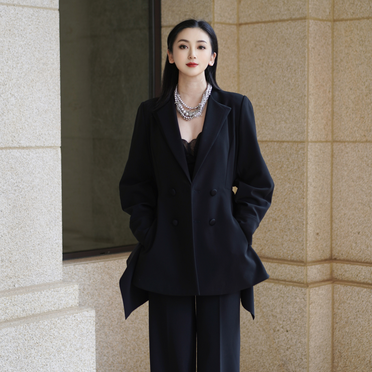 limil/丽米儿新款春季小西装上衣设计款气质百搭双排扣外套940011