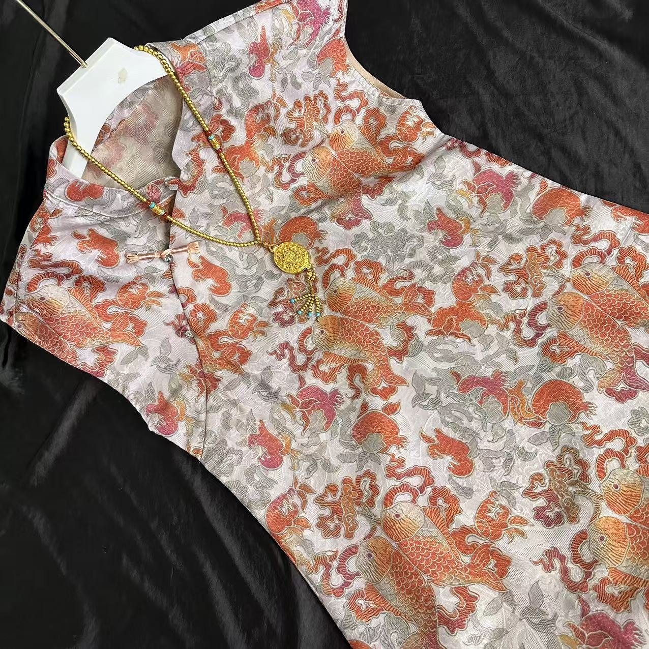 0143-常熟新中式女装秋季新款气质百搭显瘦长款红锦鲤连衣裙