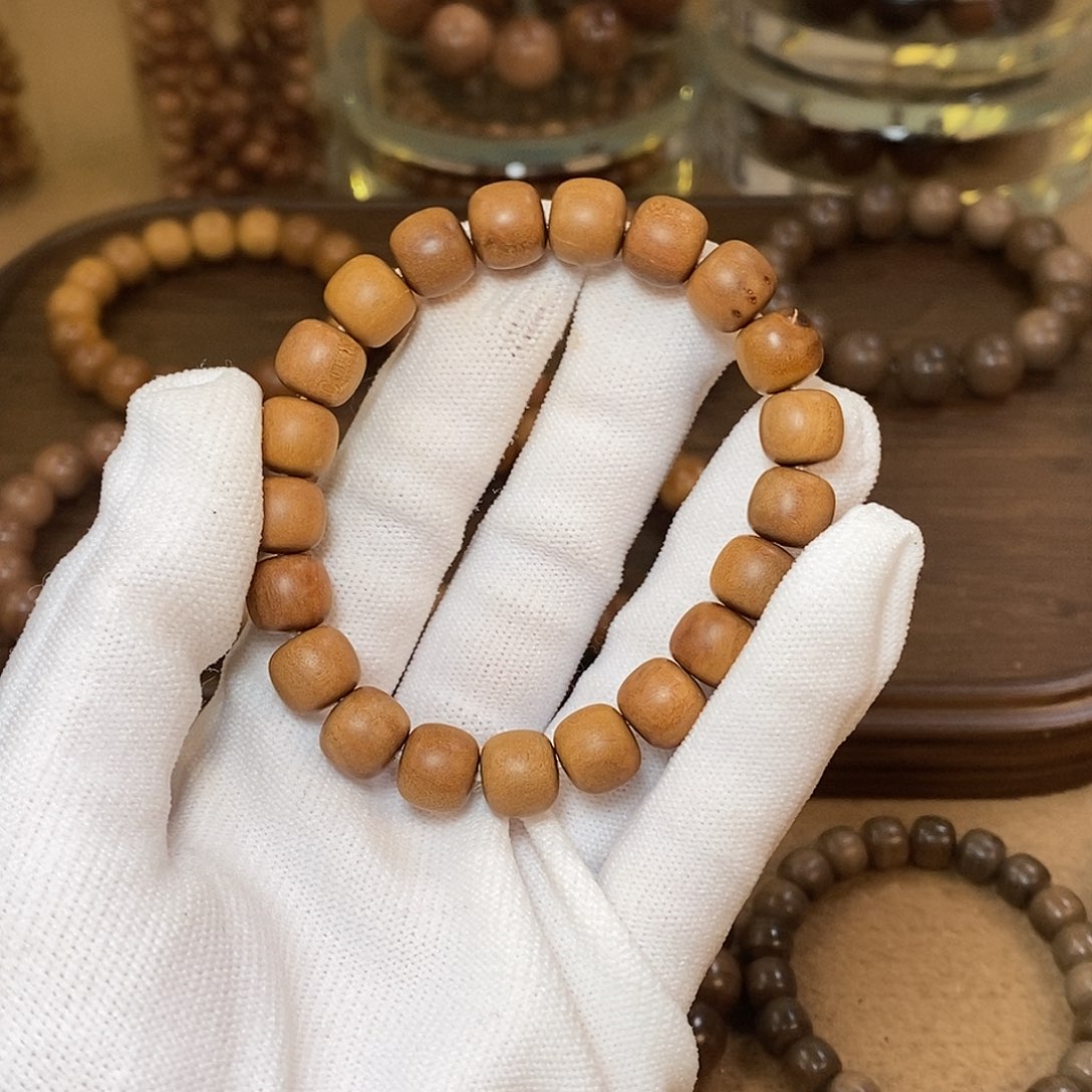 檀香木正区印度迈索尔老山檀香9/10mm瑕疵