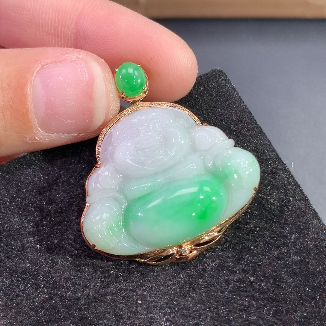 翡翠吊坠(赠链)18K金镶嵌