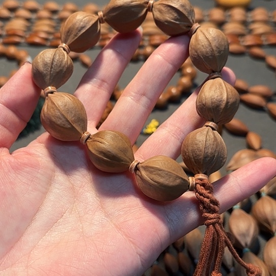 1925梅林铁核手串4花