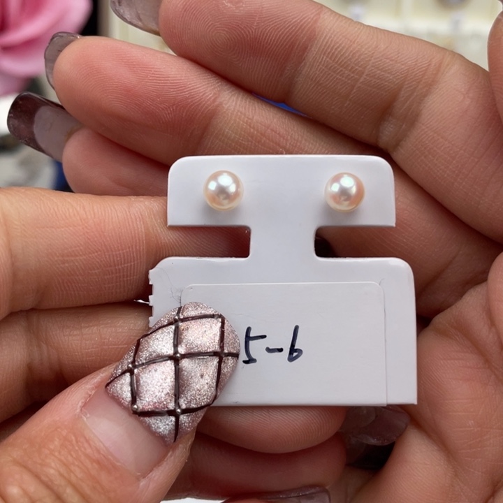 海水珍珠耳饰18K金镶嵌