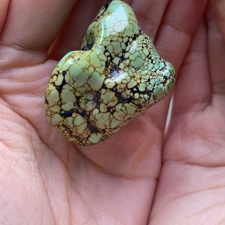 未镶嵌绿松石珠宝奇石