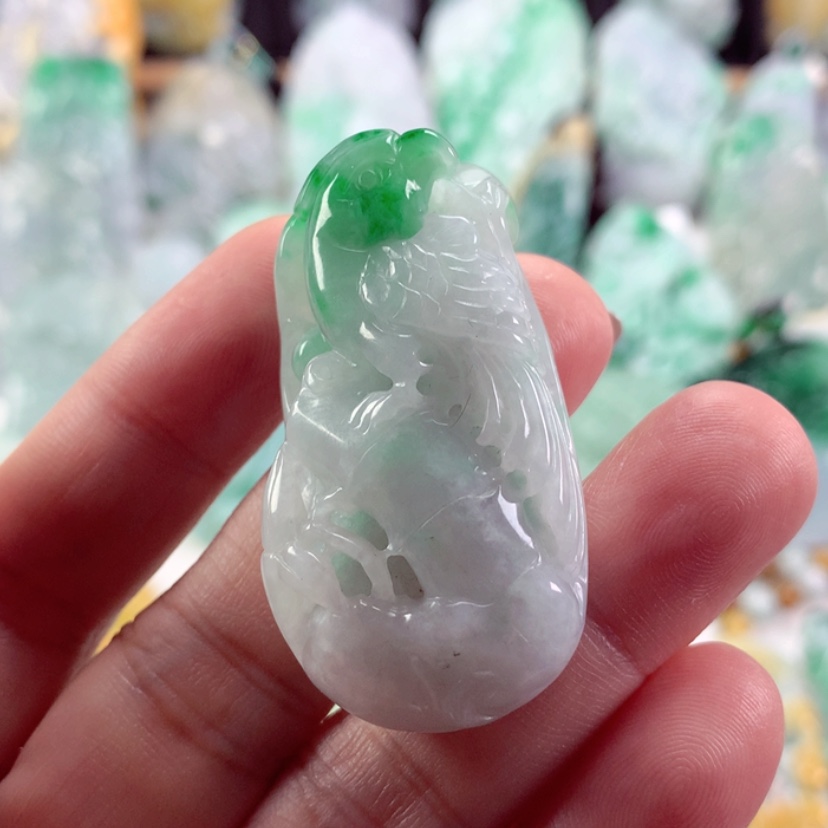 【闪购商品】翡翠吊坠(不含链)未镶嵌