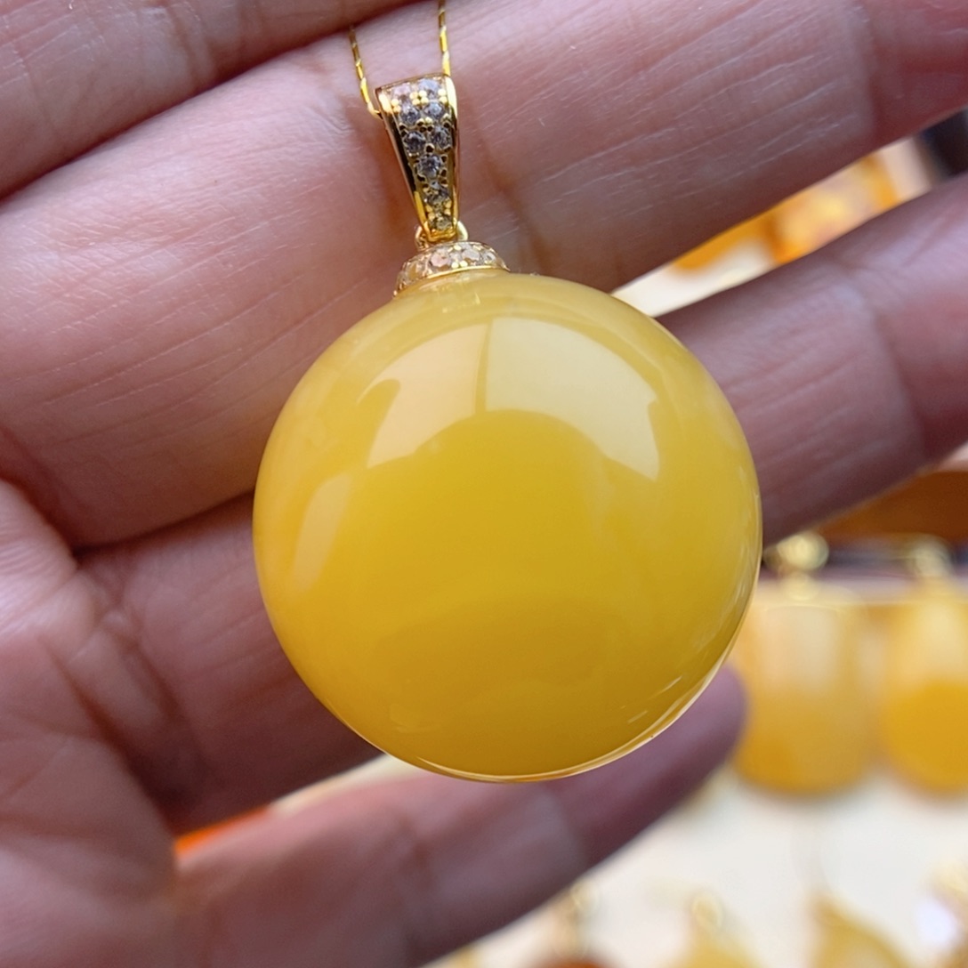 琥珀颈饰银S925镀金镶嵌23m焦皮料