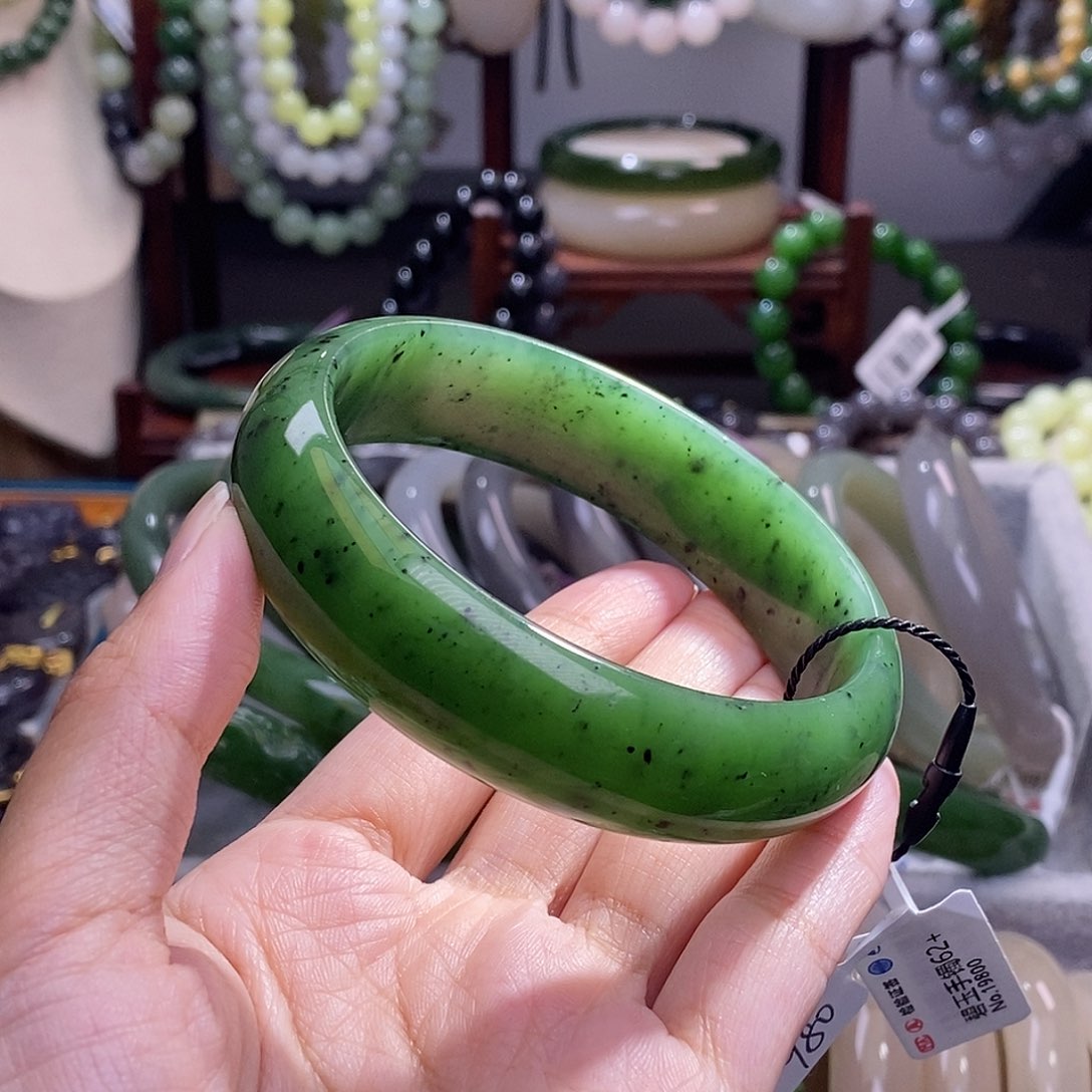 和田玉62.6福利补贴碧玉轮胎手镯未镶嵌