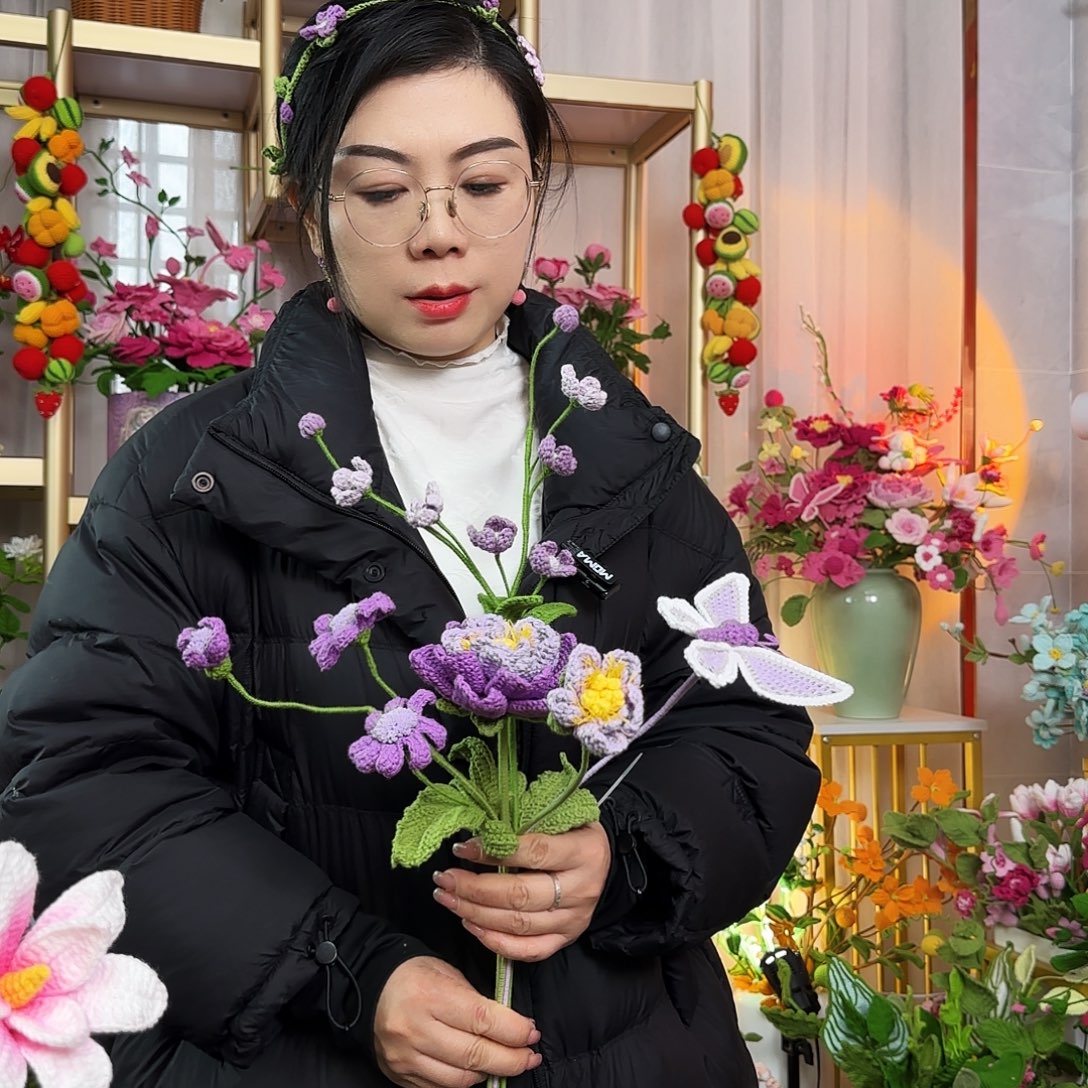 手工钩织设计花束