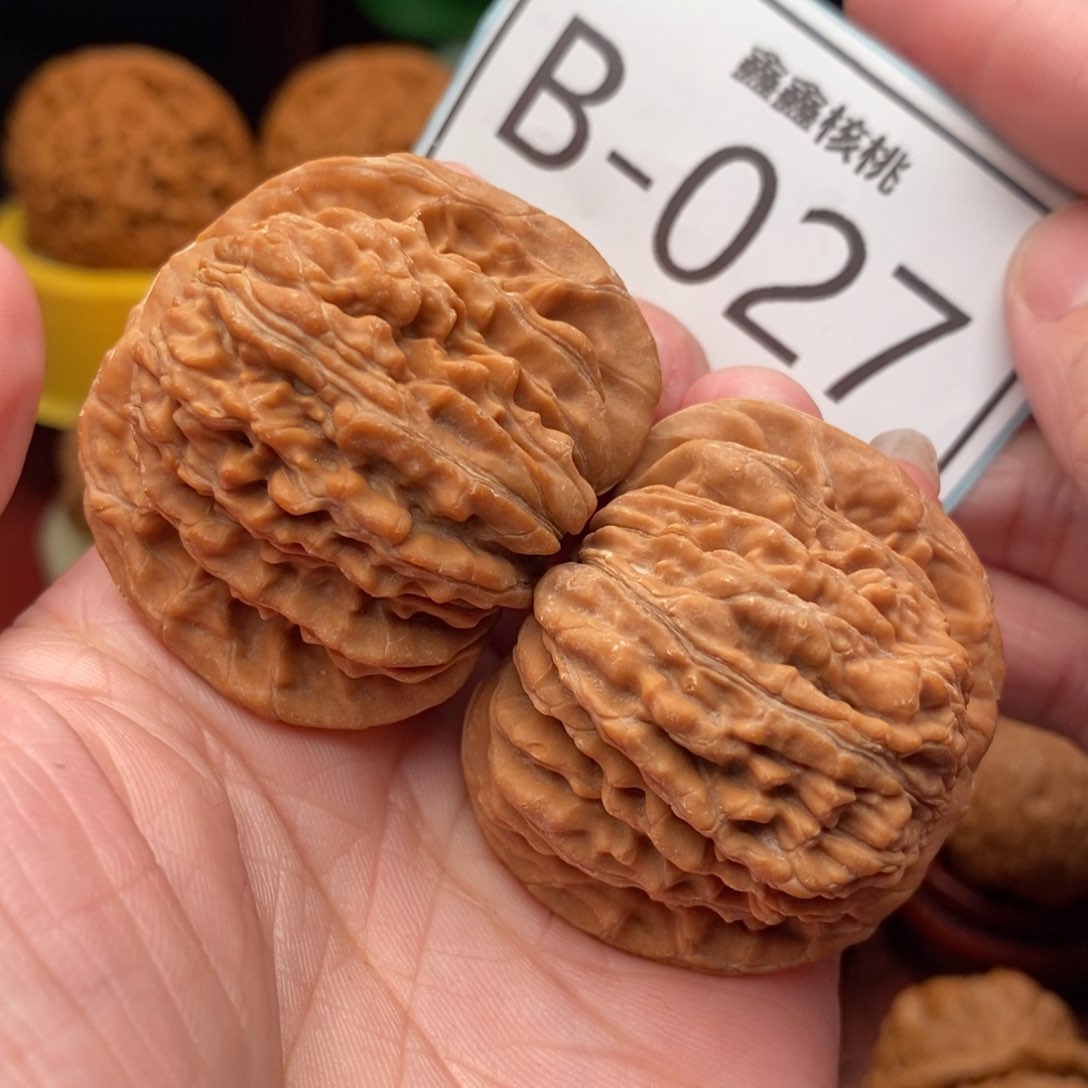 文玩核桃把件汉高楼41