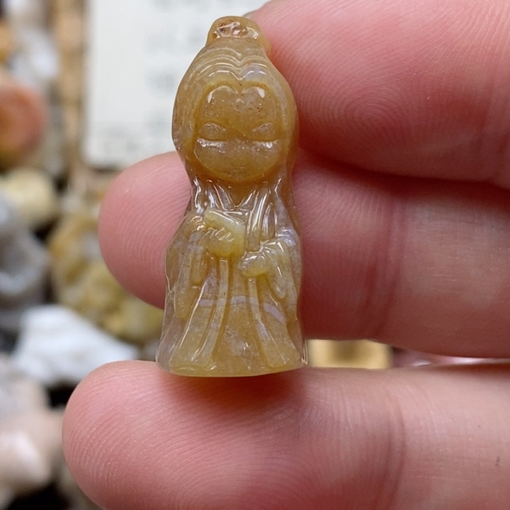 颈饰未镶嵌硅化珊瑚（珊瑚玉）小