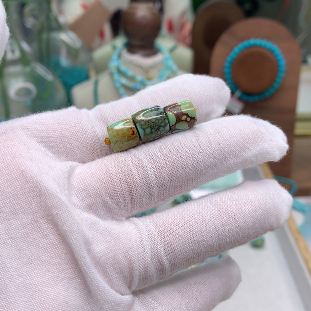 绿松石未镶嵌配饰