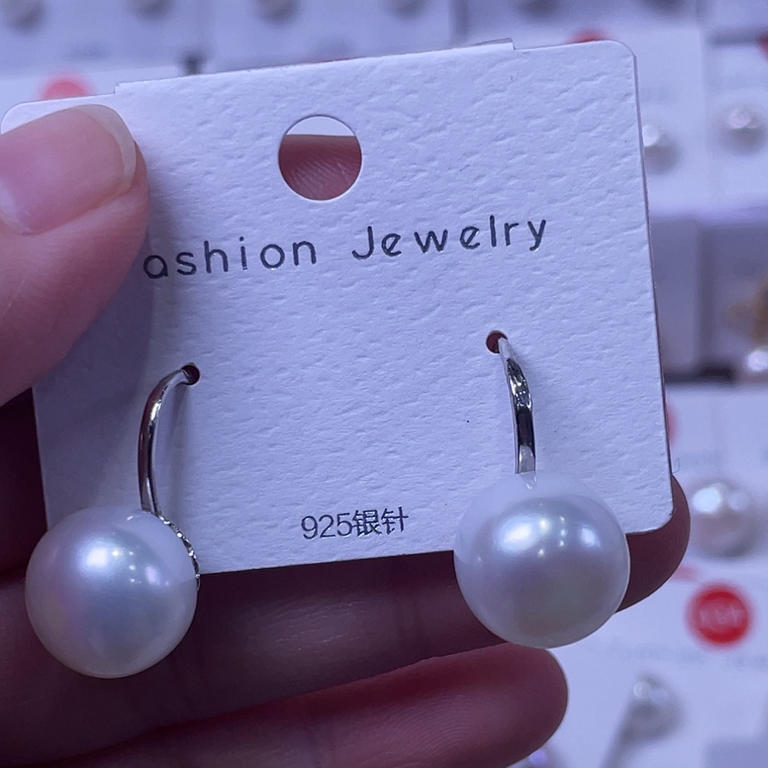 早***吃银S925镶嵌耳饰淡水珍珠