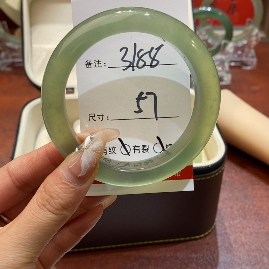 【闪购商品】蛇纹石玉手镯未镶嵌康*A