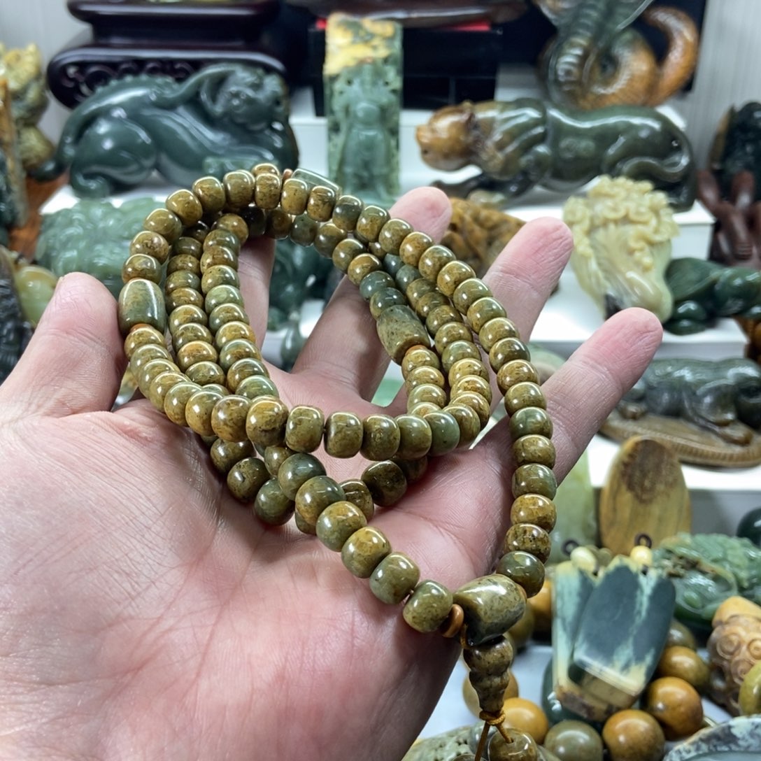 ^***^岫岩河磨玉（透闪石质玉）未镶嵌把件