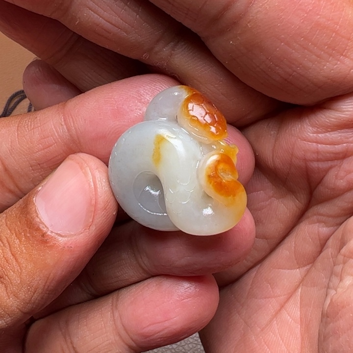 【闪购商品】和田玉吊坠(不含链)未镶嵌沁***雪