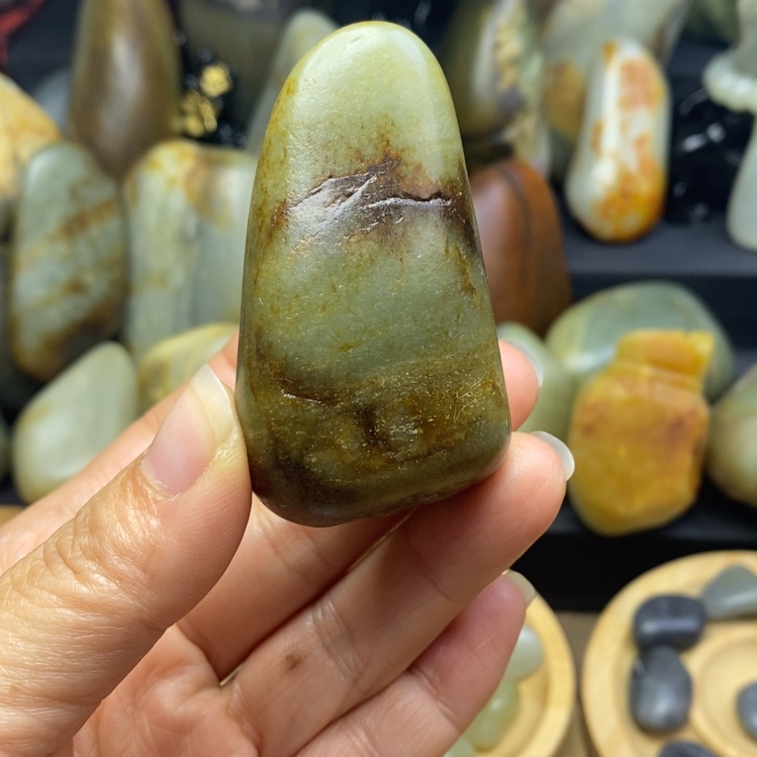 和田玉（子料）未镶嵌颈饰