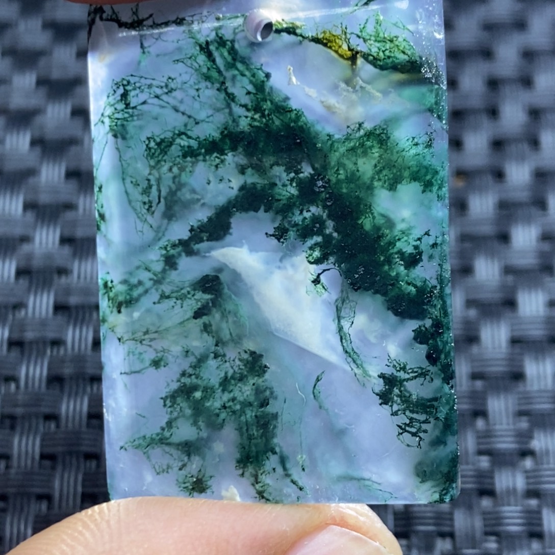 娜***@玛瑙/玉髓未镶嵌颈饰