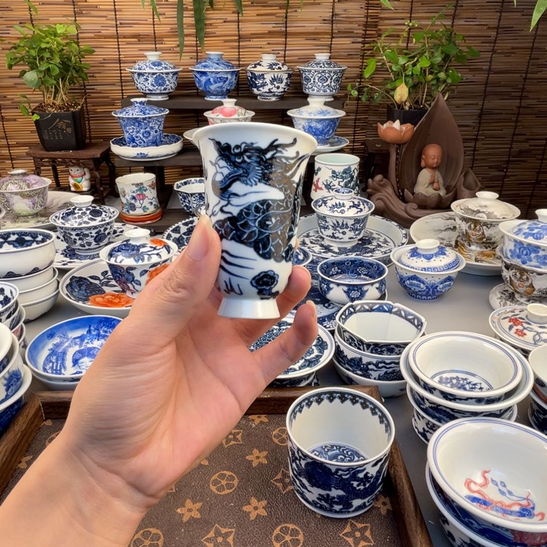 蓝***瓜杯子哈哈哈哈哈哈哈哈哈哈